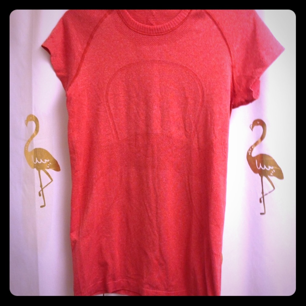 Lululemon workout top size 8 coral red